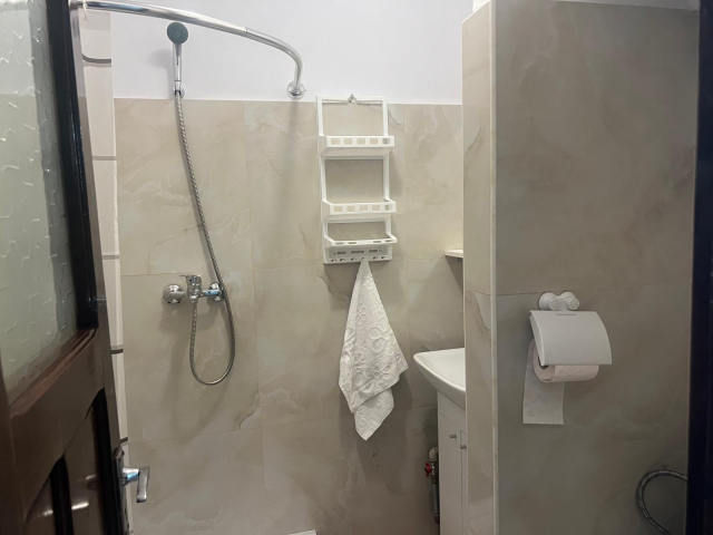 Apartament, 1 camera  decomandat,  27 mp, Podu Ros, de vanzare,  (Bld Socola) 159546