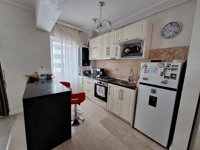Copou apartament  62 mp, 2 camere,  open-space, de vanzare,  (Royal Town) 162254