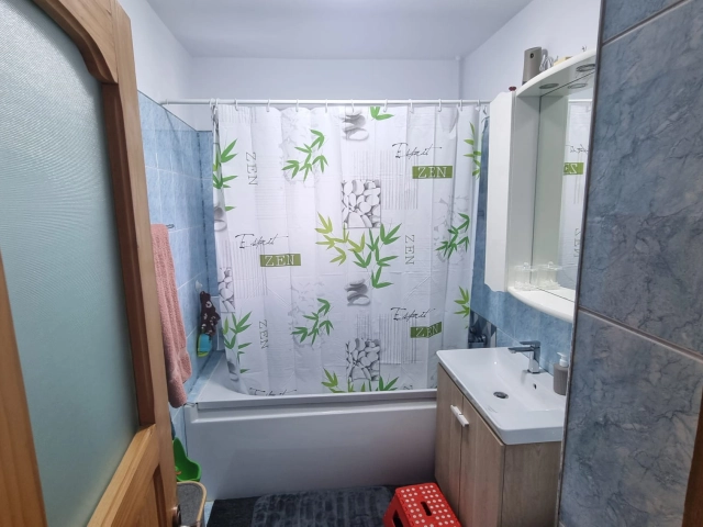 Apartament 3 camere - Nicolina