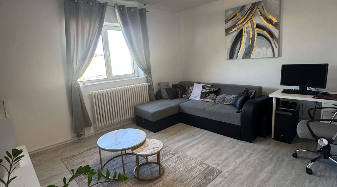 Oferta 2 camere, decomandat, 42 mp, de vanzare apartament in zona Alexandru cel Bun,  Zimbru imagine 4