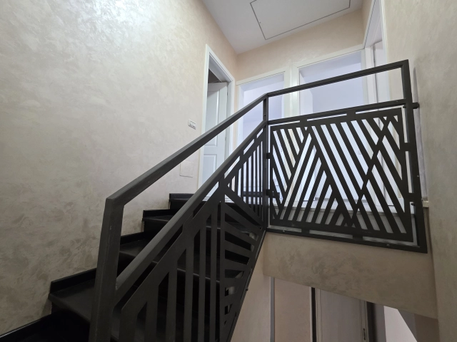 Apartament 4 camere - Bucium