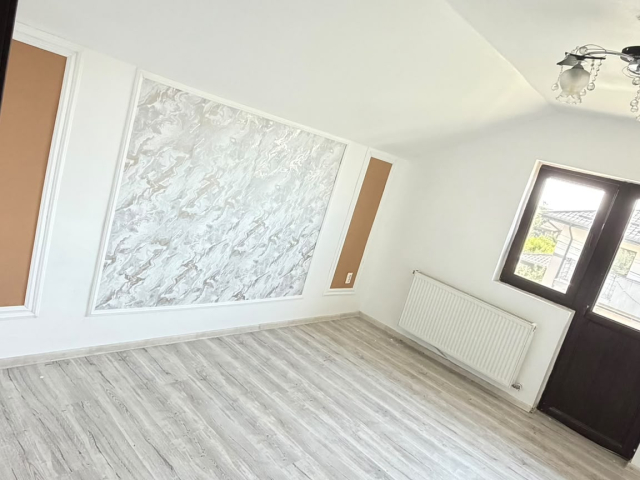 4 camere,  110mp, de vanzare vila in zona Popas Pacurari,  (mai sus de Lucian Blaga) 163013