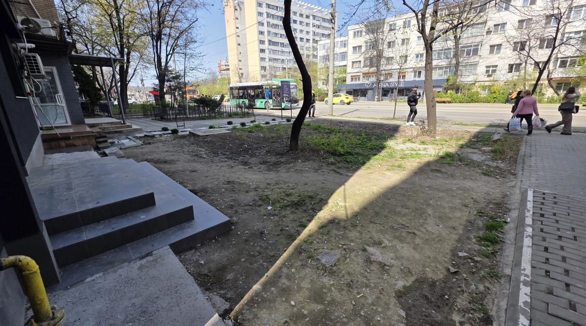 Oferta Spatiu comercial de inchiriat Podu Ros - Piata Nicolina  97mp  imagine 6