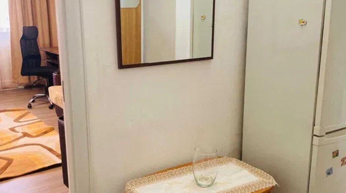 Oferta Podu Ros apartament 60 mp, 2 camere, decomandat, de inchiriat,  Casa Sindicatelor imagine 3