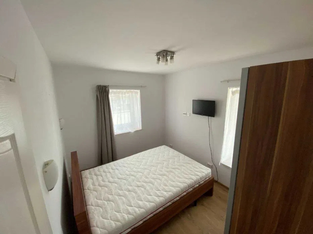 Pacurari apartament  35 mp, 2 camere,  open-space, de inchiriat,  (Aplha Bank) 162429