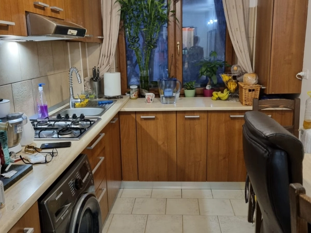 Apartament 3 camere - Podu Ros