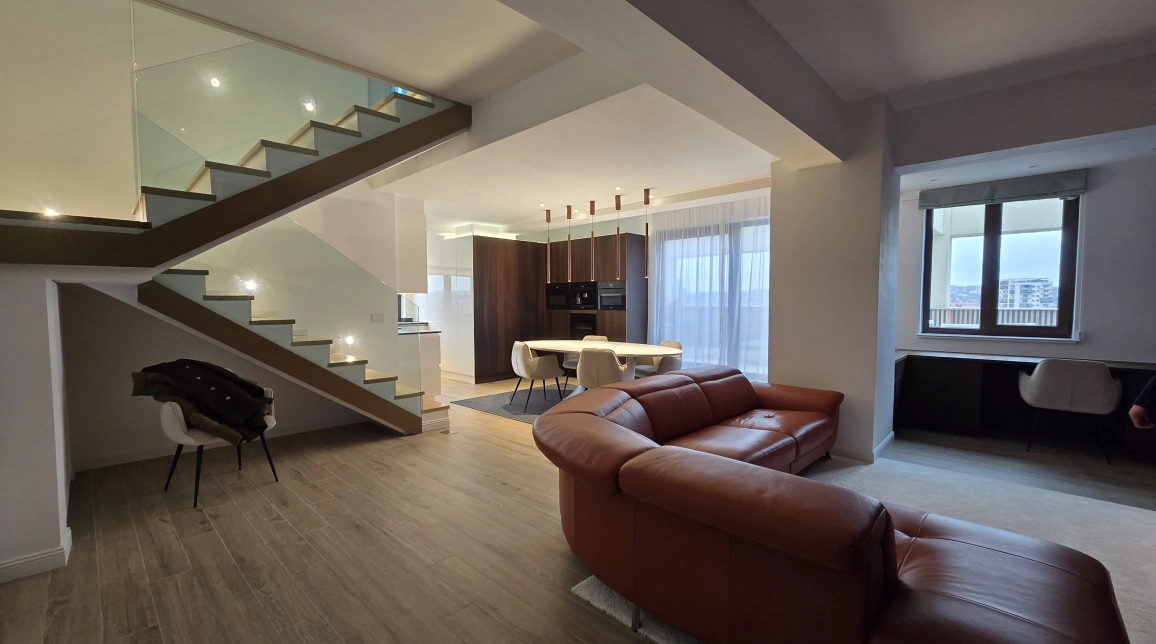 Oferta Apartament nou de vanzare, 4 camere, penthouse, 130 mp, Centru,  Penthouse  Lazar Residence imagine 1