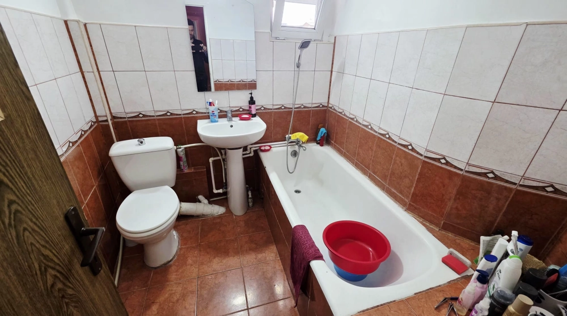 Oferta Apartament, 4 camere decomandat, 90 mp, Dacia, de vanzare,  Piata Dacia imagine 4