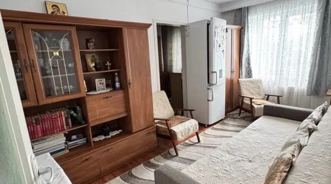 Oferta 2 camere, nedecomandat, 32 mp, de vanzare apartament in zona Tatarasi,  Carrefour Express imagine 2
