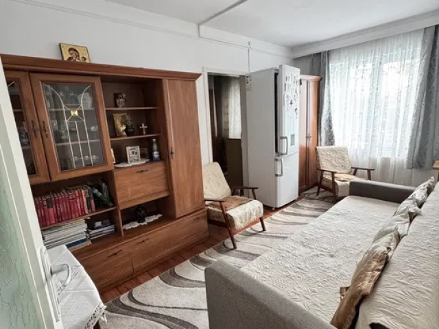 2 camere,  nedecomandat,  32 mp, de vanzare apartament in zona Tatarasi,  (Carrefour Express) 163113