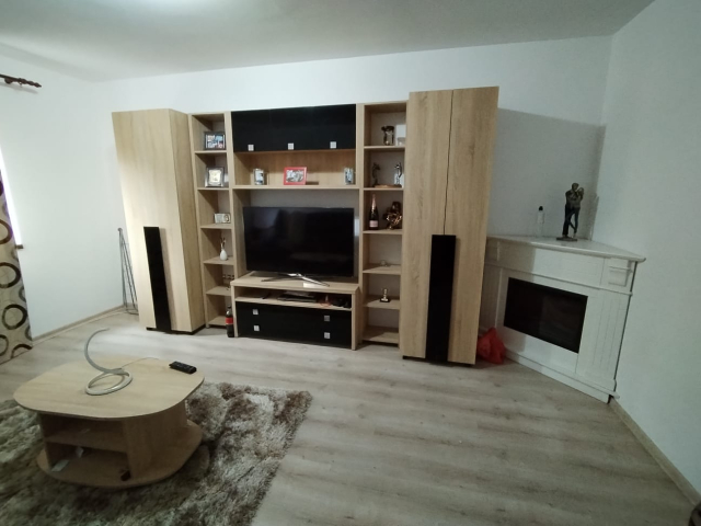 Apartament nou, 2 camere  decomandat,  55 mp, Valea Lupului, de inchiriat,  (Penny Market) 154656