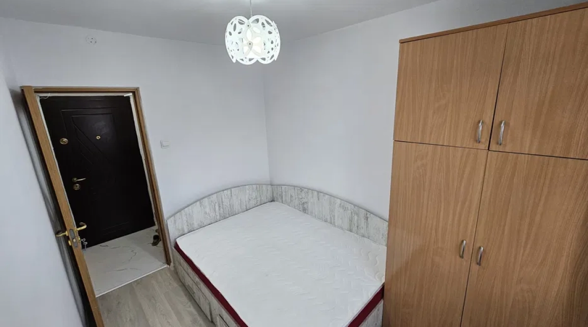 Oferta Apartament de inchiriat, 2 camere, decomandat, 50 mp, Podu Ros,  Pasapoarte imagine 2