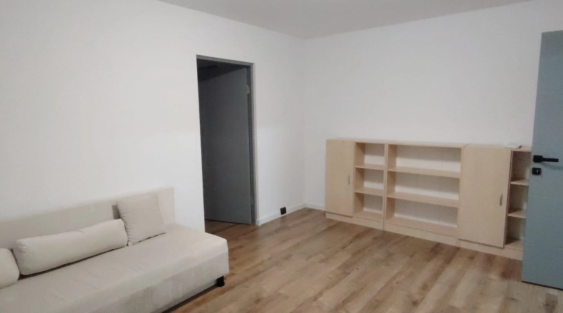Oferta Podu Ros apartament 45 mp, 2 camere, semidecomandat, de inchiriat,  Cantemir imagine 5