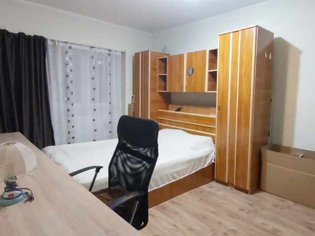 De vanzare apartament, 3 camere,  decomandat,  71 mp, Dacia,  (Bicaz) 162412