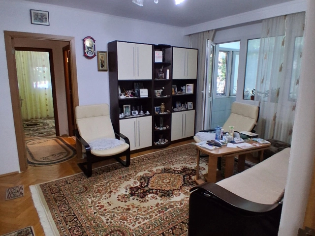 Apartament 2 camere - Podu Ros