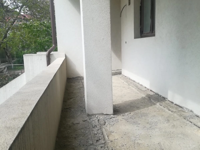 Apartament 9 camere - Valea Lupului