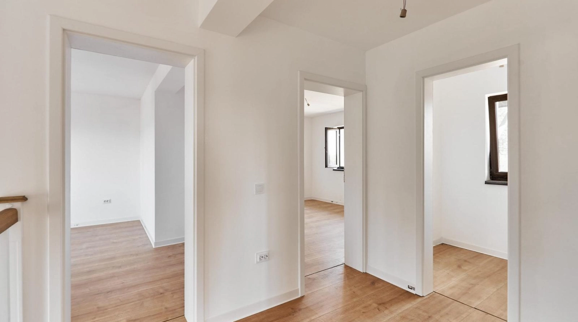 Oferta 4 camere, 121 mp, de vanzare casa in zona Valea Ursului,   imagine 4