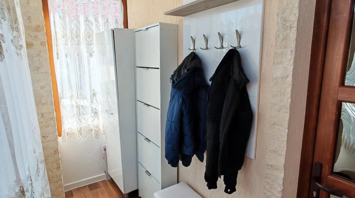 Oferta 4 camere, 115 mp, de vanzare casa in zona Rediu,  dupa Casa Blanca imagine 8