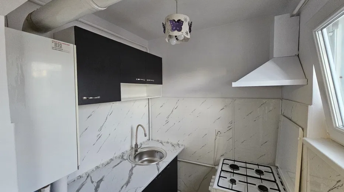 Oferta Apartament de inchiriat, 2 camere, decomandat, 50 mp, Podu Ros,  Pasapoarte imagine 3