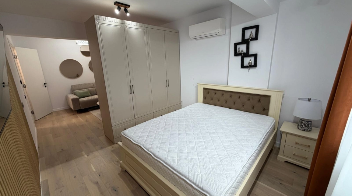 Oferta Apartament nou, 1 camera decomandat, 40 mp, Centru, de inchiriat,  Mitropolie imagine 2