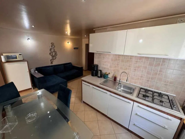 1 camera,  decomandat,  40 mp, de inchiriat apartament in zona Precista,  (Scoala Nr.10) 162098