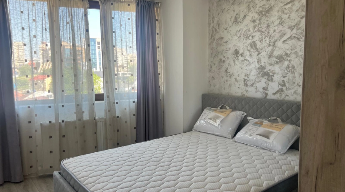 Oferta Apartament nou de inchiriat, 3 camere, open-space, 55 mp, Centru,  Pallas Mall imagine 1