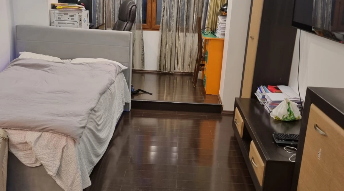 Oferta Apartament, 3 camere semidecomandat, 65 mp, Podu Ros, de vanzare,  sens giratoriu imagine 9