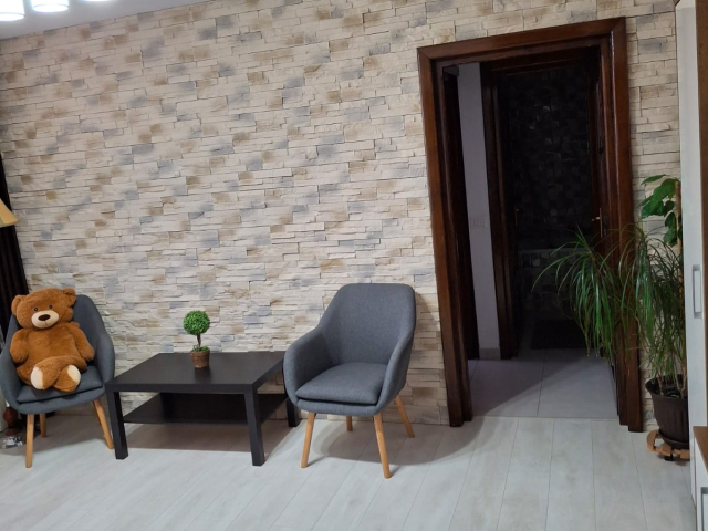 2 camere,  semidecomandat,  50 mp, de vanzare apartament in zona Darmanesti,  (Troita) 161698
