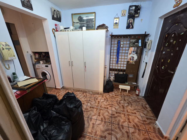 De vanzare apartament, 2 camere,  decomandat,  52 mp, Alexandru cel Bun,  (Zimbru) 161982