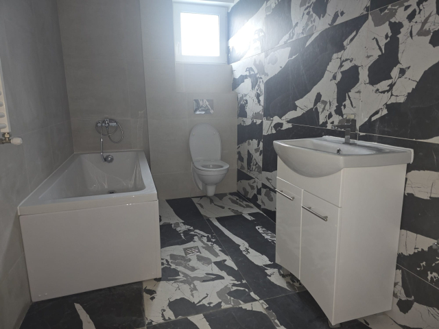 Bucium apartament nou  42 mp, 1 camera,  open-space, de vanzare,  (Acces asfaltat- 1km de Sos.Bucium) 162449