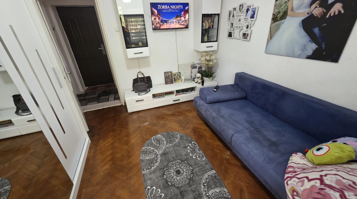 Oferta Apartament de vanzare, 2 camere, decomandat, 38 mp, Alexandru cel Bun,  Liceul Miron Costin imagine 4
