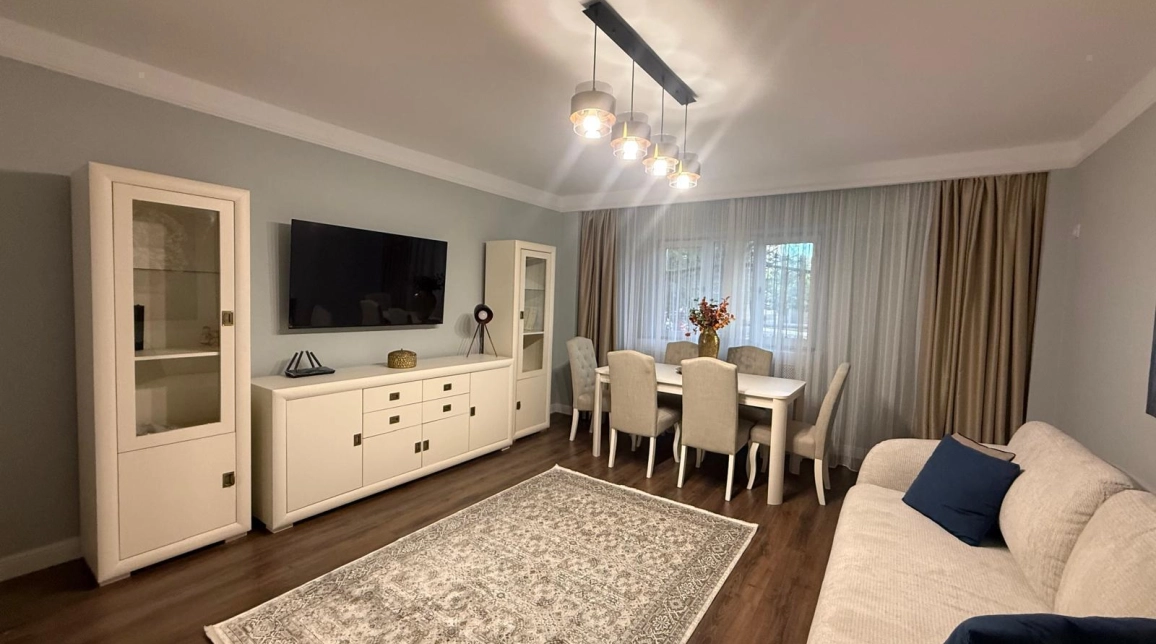 Oferta Apartament de vanzare, 3 camere, decomandat, 82 mp, Decebal,  Matei Basarab - Labirint imagine 1