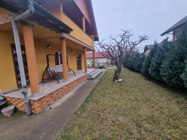 Apartament 3 camere - Nicolina