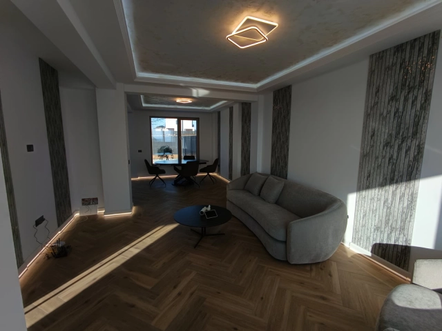Apartament 4 camere - Valea Lupului