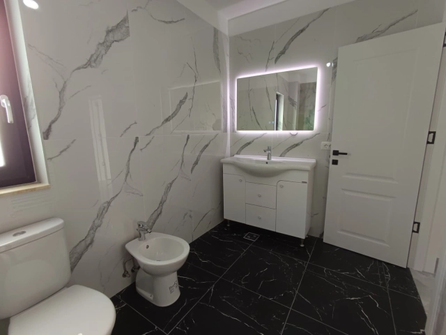 Apartament 4 camere - Valea Lupului