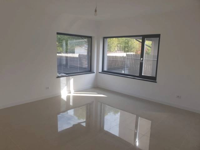 Apartament 4 camere - Valea Lupului