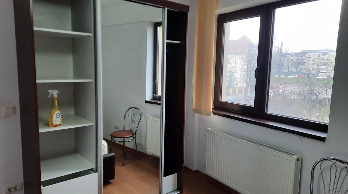 Oferta Central apartament 45 mp, 2 camere, semidecomandat, de inchiriat,  Pallas Campus imagine 9