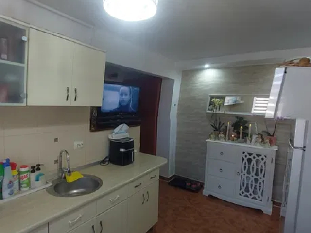 Precista apartament  50 mp, 2 camere,  decomandat, de inchiriat,   162584