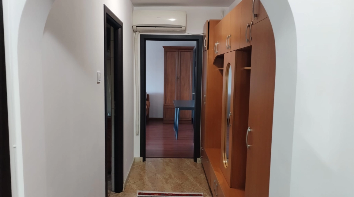 Oferta De inchiriat apartament, 2 camere, decomandat, 60 mp, Centru,  UMF imagine 14