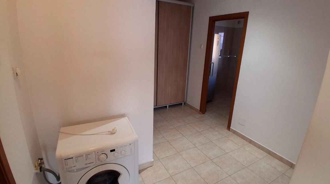 Oferta Apartament, 2 camere decomandat, 70 mp, Canta, de vanzare,  Dream Village imagine 10