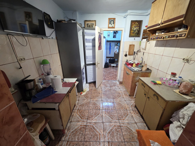 De vanzare apartament, 2 camere,  decomandat,  52 mp, Alexandru cel Bun,  (Zimbru) 161982