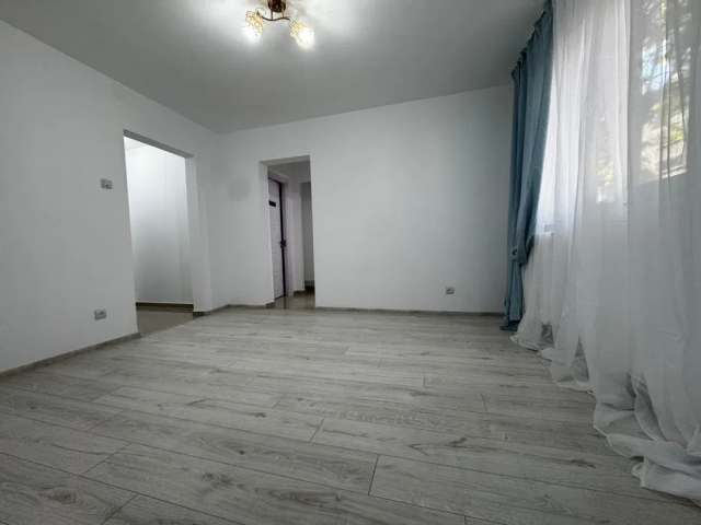 Tatarasi apartament  40 mp, 2 camere,  nedecomandat, de vanzare,  (Dispecer ) 163464