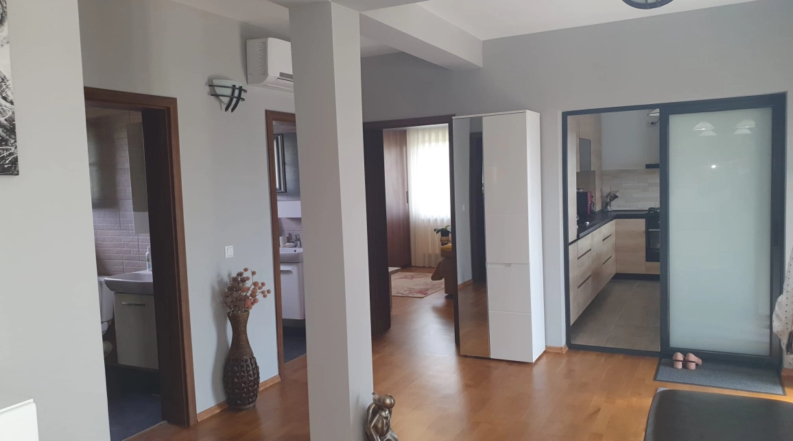 Oferta Miroslava casa 100 mp, 3 camere, de vanzare,  Valea Ursului imagine 1