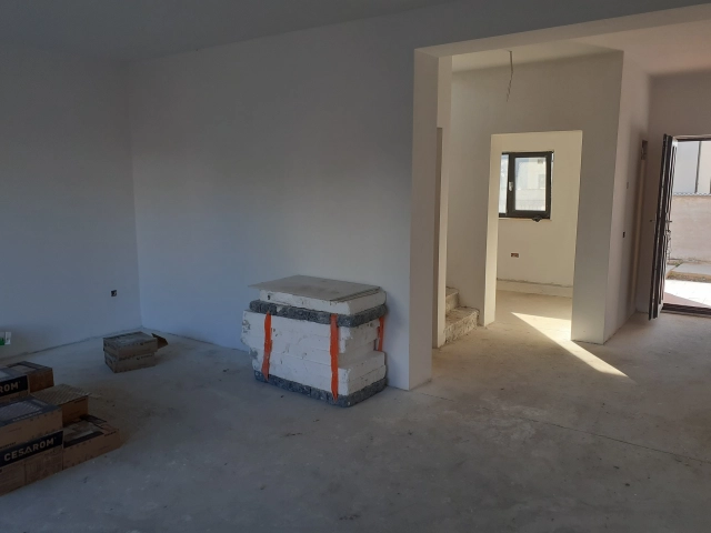 Apartament 4 camere - Valea Lupului
