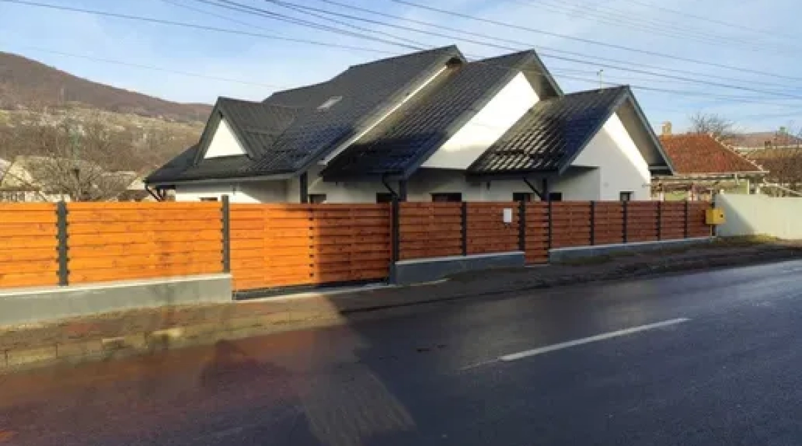 Oferta 5 camere, 244 mp, de vanzare casa in zona Darmanesti,   imagine 1