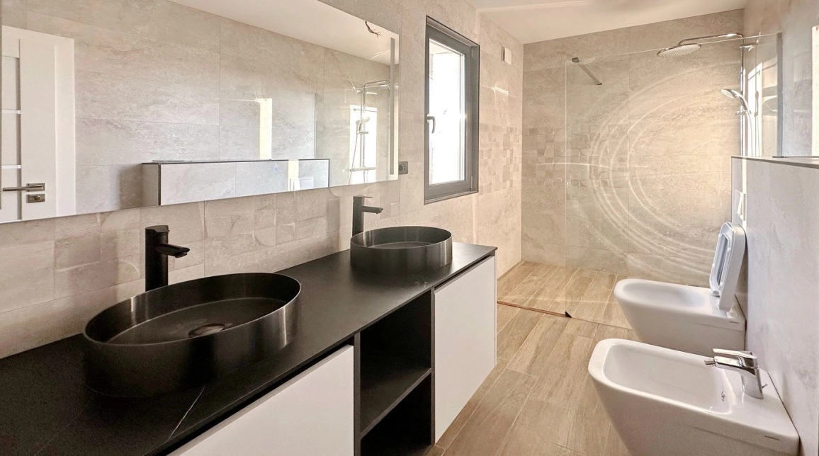 Oferta De vanzare casa, 4 camere, 120 mp, Miroslava,  Alin Automobile imagine 9