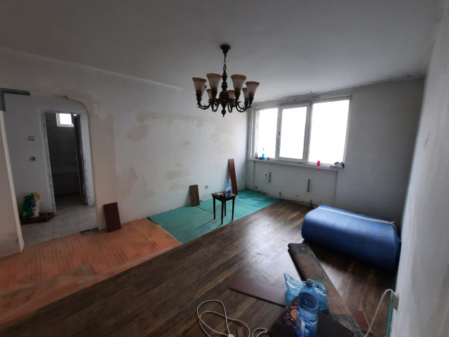 2 camere,  semidecomandat,  48 mp, de vanzare apartament in zona Darmanesti,  (Pizzeria Rebeca) 147888