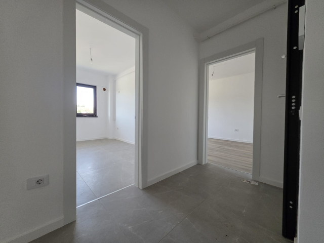Visani apartament nou  41 mp, 1 camera,  decomandat, de vanzare,  (Visani - statia de autobuz) 160134