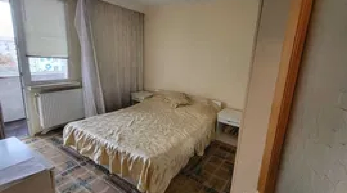 Oferta Maratei apartament 87 mp, 4 camere, decomandat, de vanzare,  Piata Maratei imagine 2