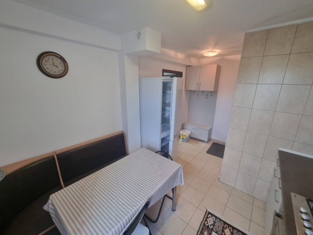 Apartament, 2 camere  semidecomandat,  54 mp, Podu Ros, de vanzare,  (Magazin Tesko) 162981